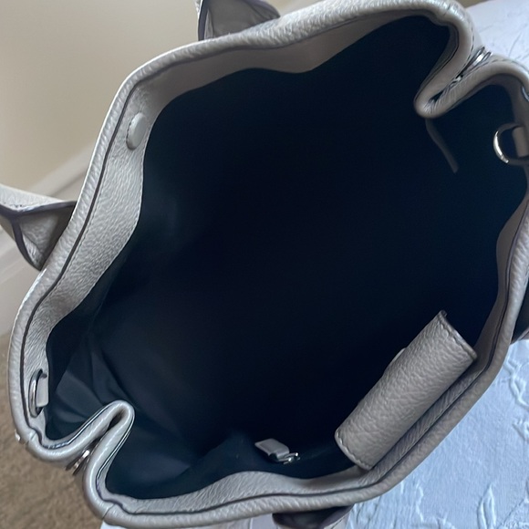 Marc Jacobs Empire City Leather Convertible Tote - Picture 6 of 16